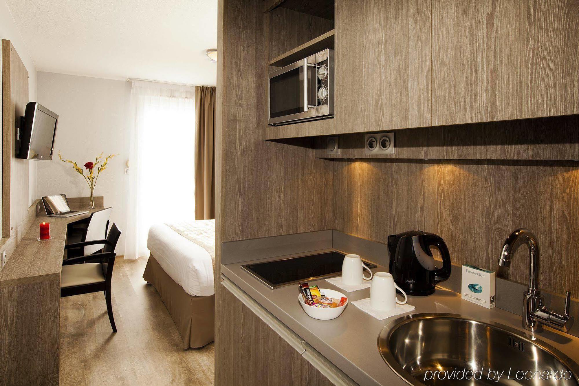 Sejours & Affaires Grenoble Marie Curie Aparthotel ภายนอก รูปภาพ